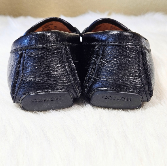 Coach Black Pebbled Leather Arlene Turn Lock Loafer Flats Size 6.5 - Picture 2 of 9